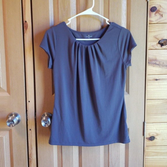 Shirt - Picture 1 of 3